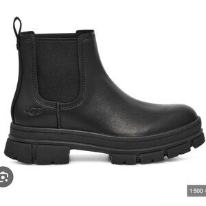 Brand new Ashton Chelsea Ugg boots - size 7.5 - black - waterproof